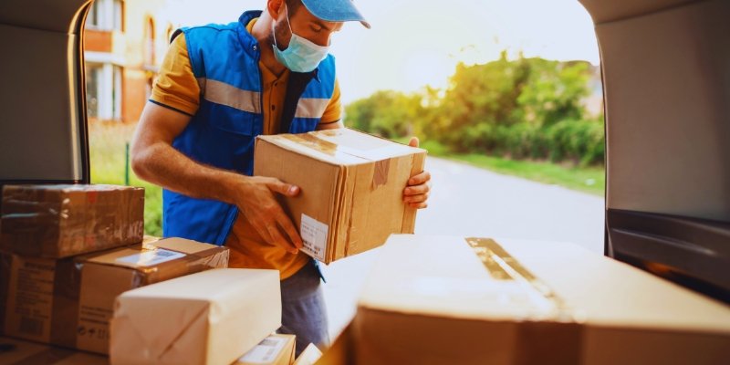 Establishing a Courier Business in Singapore: A Guide for Aspiring Entrepreneurs