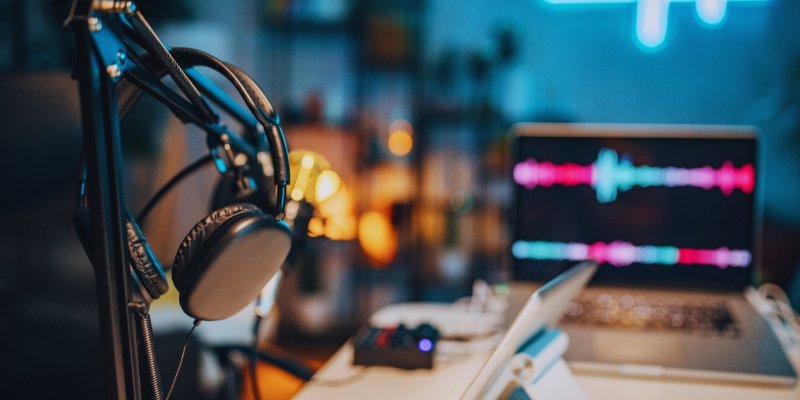 Establishing a Podcast Production Studio Business in Singapore: A Guide for Aspiring Entrepreneurs